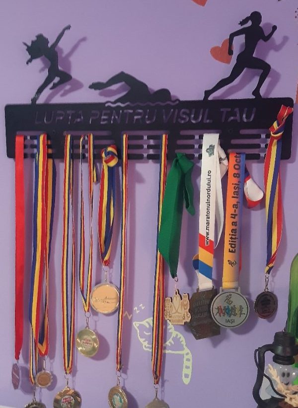 suport medalii triatlon 49cm fete negru dans inot alergare