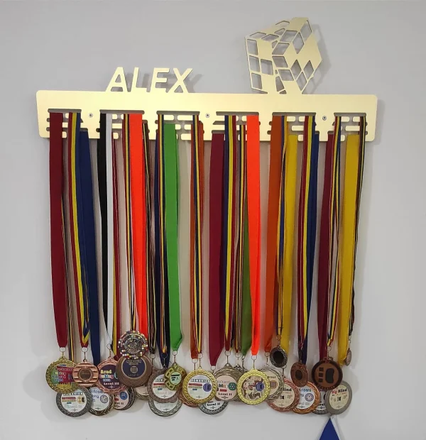 cub-rubik-60cm-auriu-periat